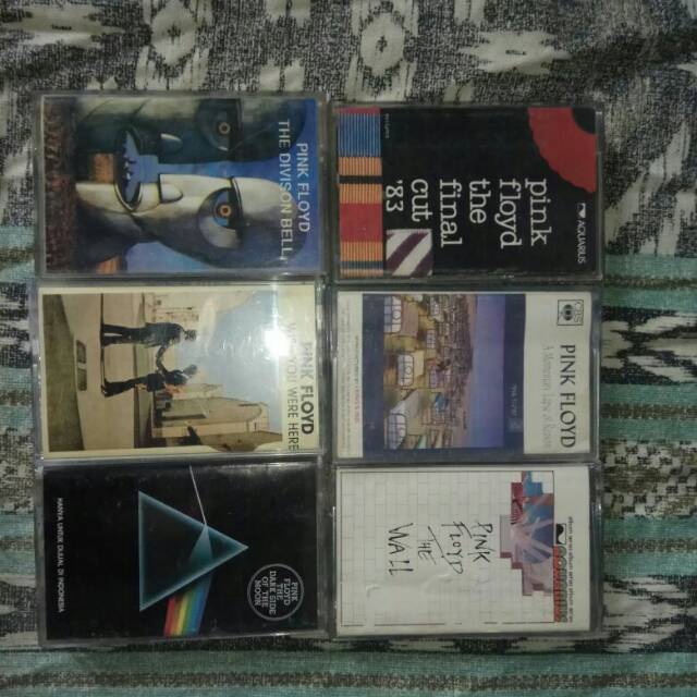 Kaset Pita Pink Floyd