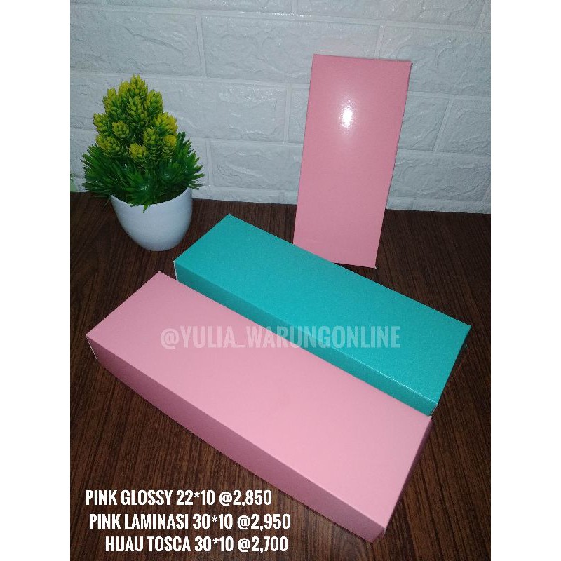 

DUS BROWNIES HIJAU TOSCA BOX BROWNIES PINK GLOSSY BRONIS 30X10 LAMINASI 22x10 22x11 KADO SOUVENIR PLASTIK BOX 30X10