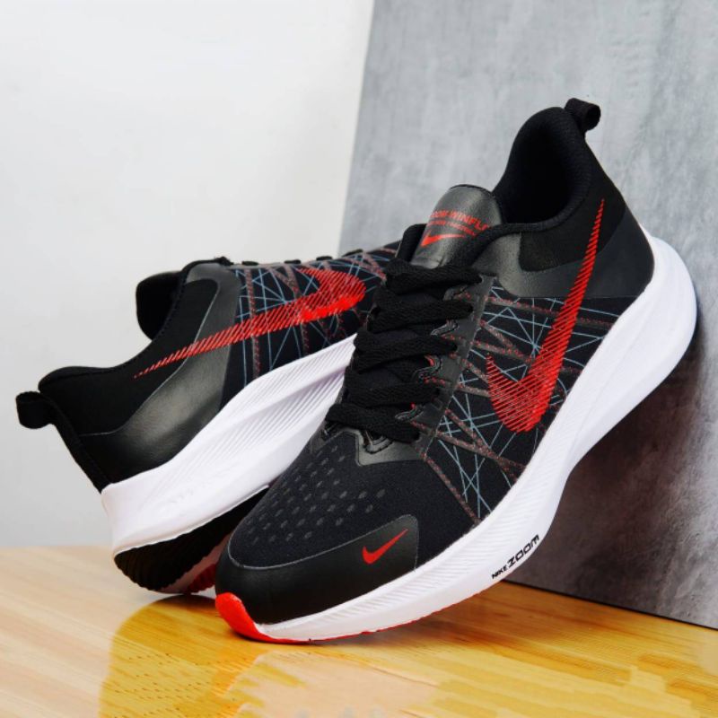 nike zoom winflo8