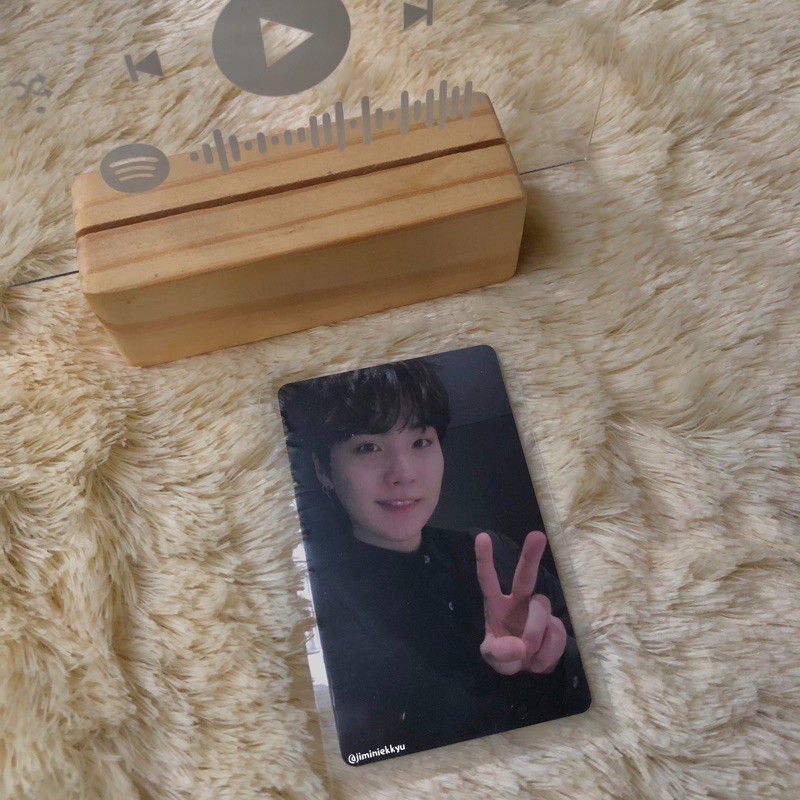 SUGA LUCKY DRAW BE DELUXE (wtt only) BOOKED