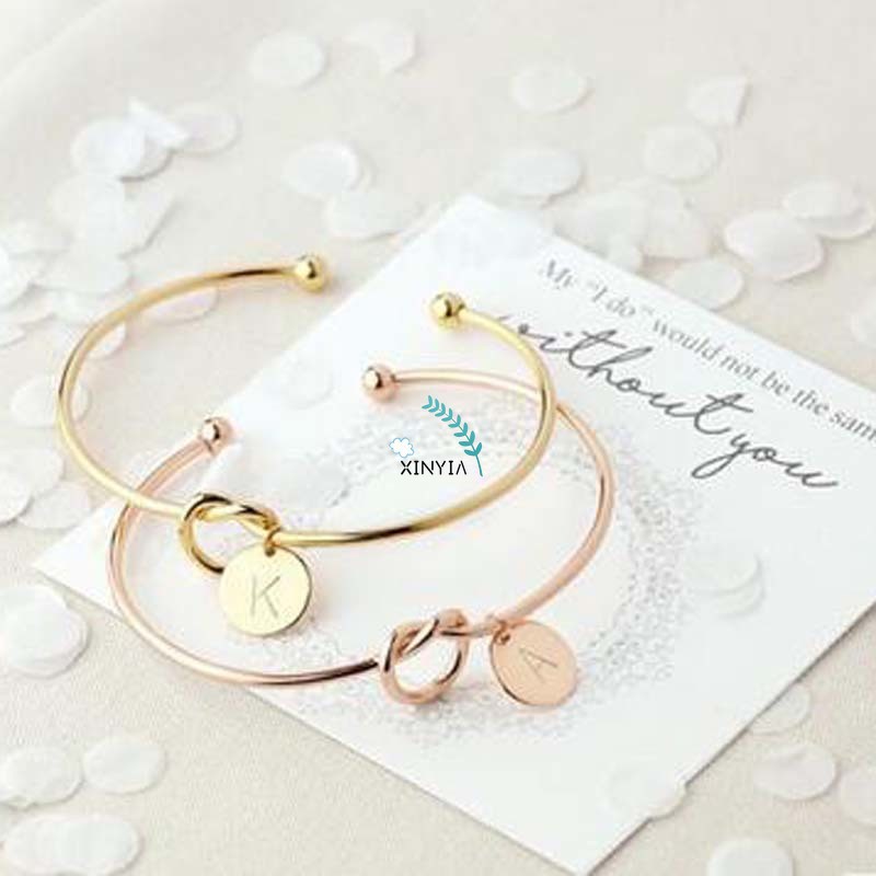 Gelang Bangle Motif 26 Huruf Alfabet A-Z untuk Wanita