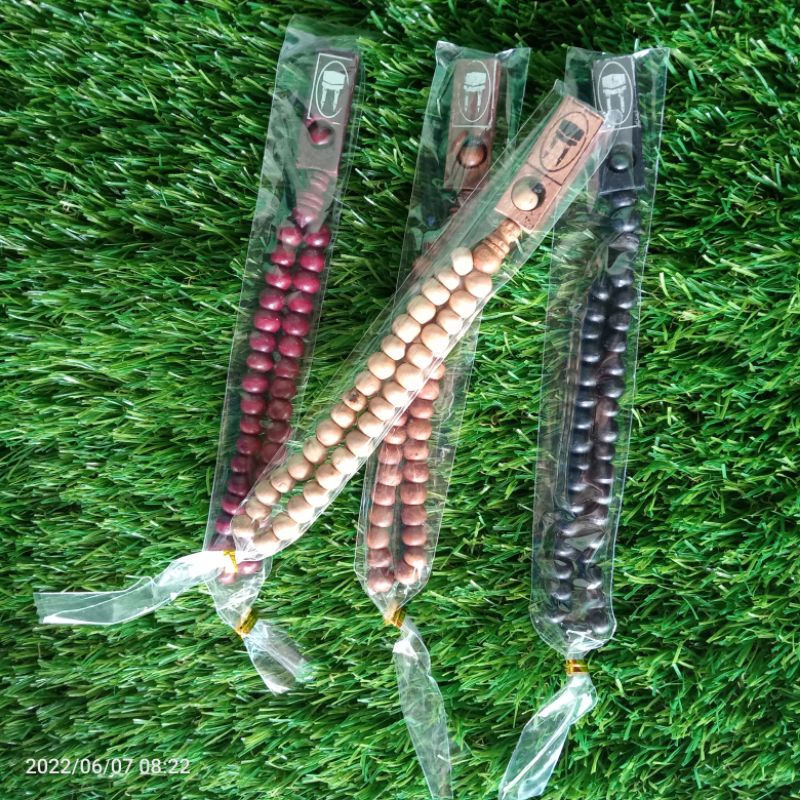 tasbih kayu