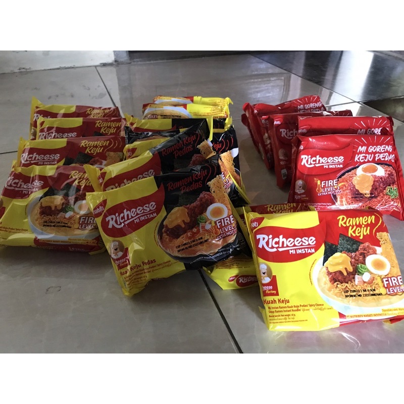 

RECHEESE MIE INSTAN / RAMEN KEJU / GORENG MIE INSTAN
