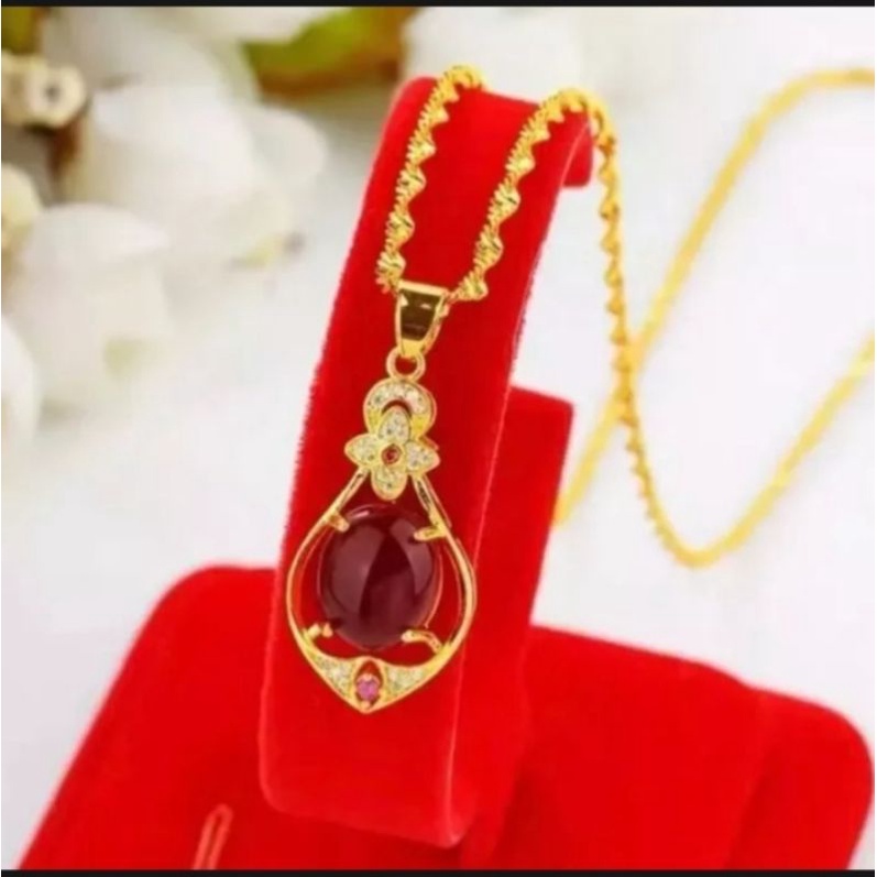Kalung wanita sangat mewah dengan liontin batu merah delima berlapis emas 24k
