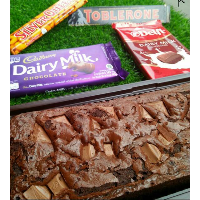 

BROWNIES OLEH-OLEH BANDUNG KEKINIAN