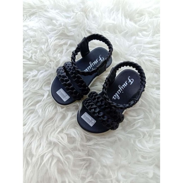 khainuna sandal anak model kepang 2 size 22-25