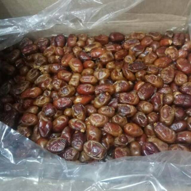 

Kurma Kholas Sa'ad 1kg