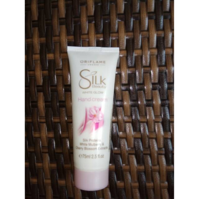 Oriflame Silk hand cream