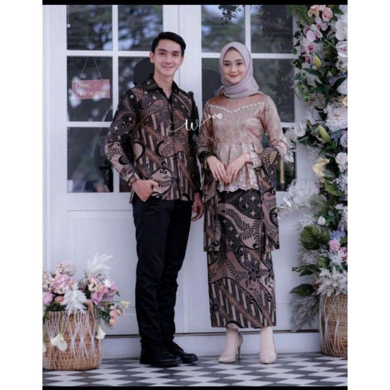 SET COUPLE ASYIFA BROWN NUDE Baju Lamaran Couple Kebaya Modern Kebaya Couple Tunangan Modern 2021 Ba