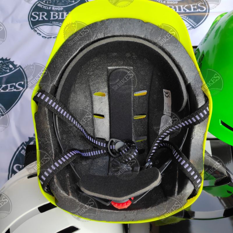 Helm Sepeda Lipat Minion Seli Bike Helmet. Ada Lampu LED. SYTE ST-F164