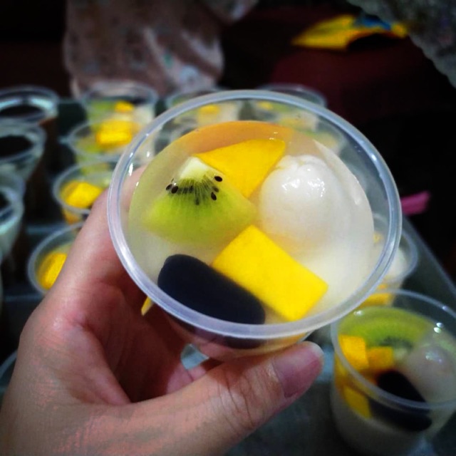 Puding cup buah / puding Oreo / puding ulang tahun