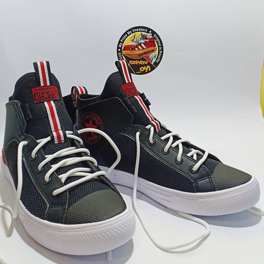 Converse CTAS ULTRA MID BLACK) UNIVERSITY RED/WHITE (unisex)