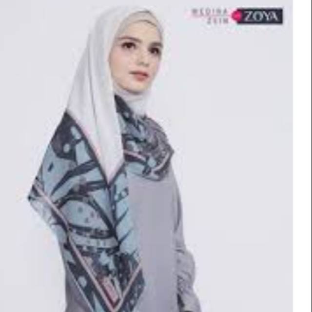 Kerudung segiempat medina zein for zoya