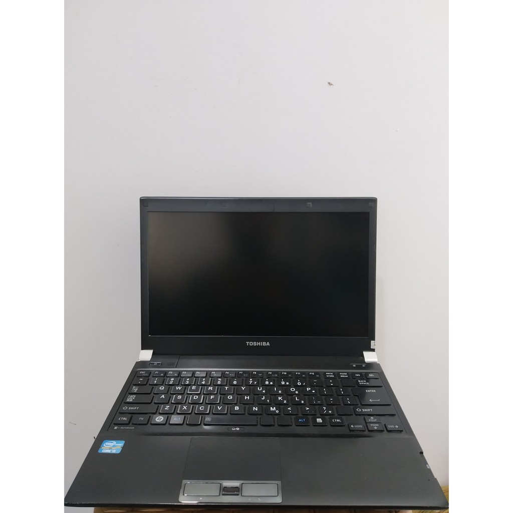 LAPTOP BEKAS MURAH TOSHIBA DYNABOOK R731