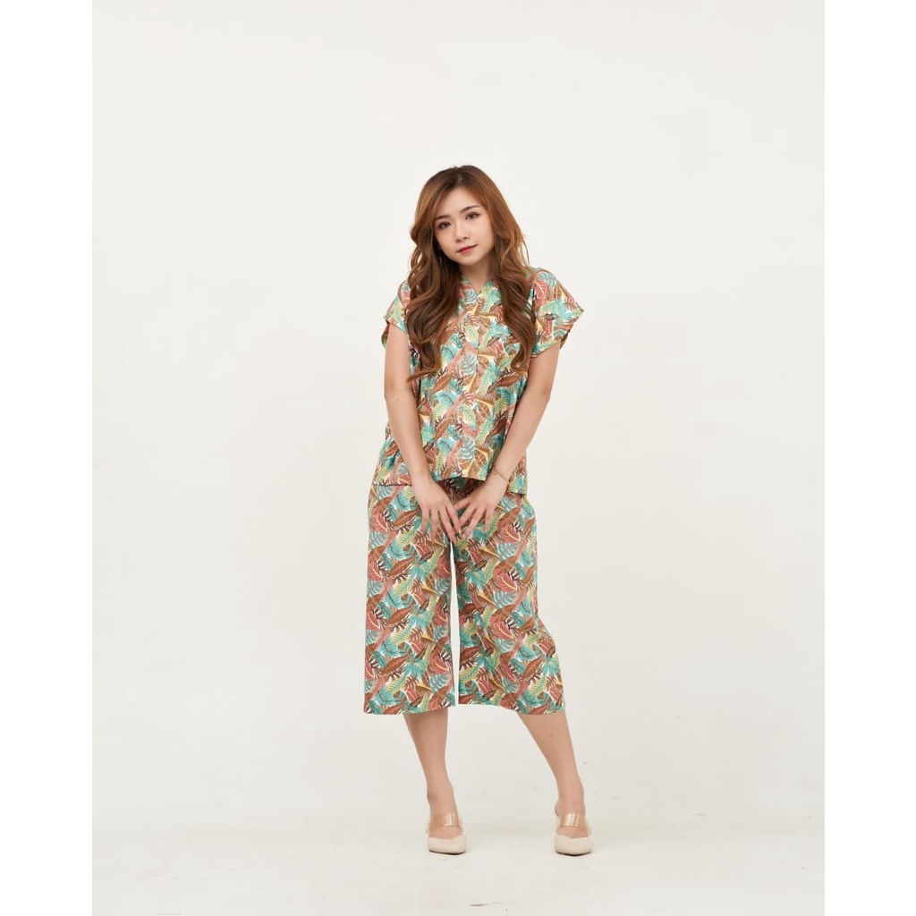 IZANY Piyama Dewasa Kimono Kulot / SET Kimono Kulot V Banyak Motif-BRASILIA TOSCA