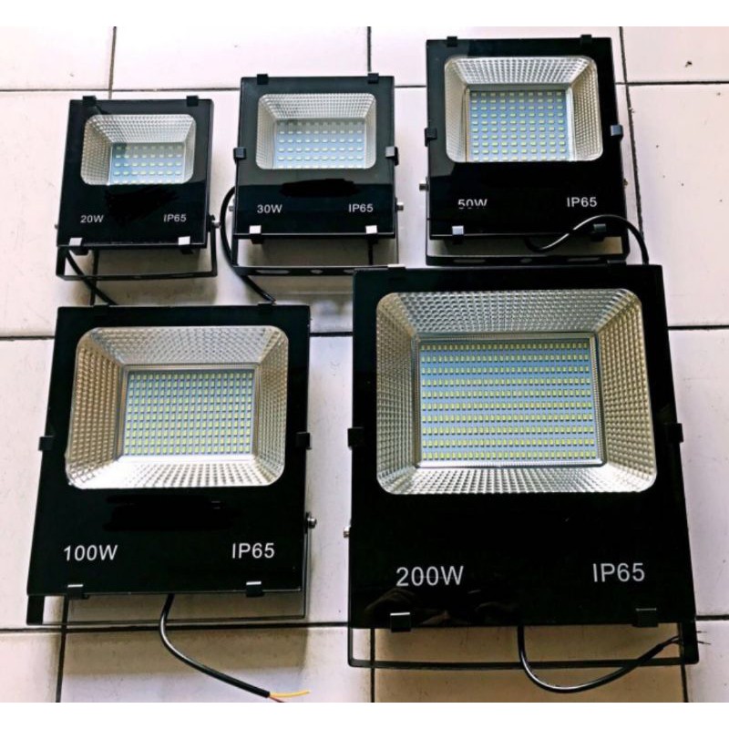 Lampu sorot led 150w 150 watt high quality lampu led sorot tembak led