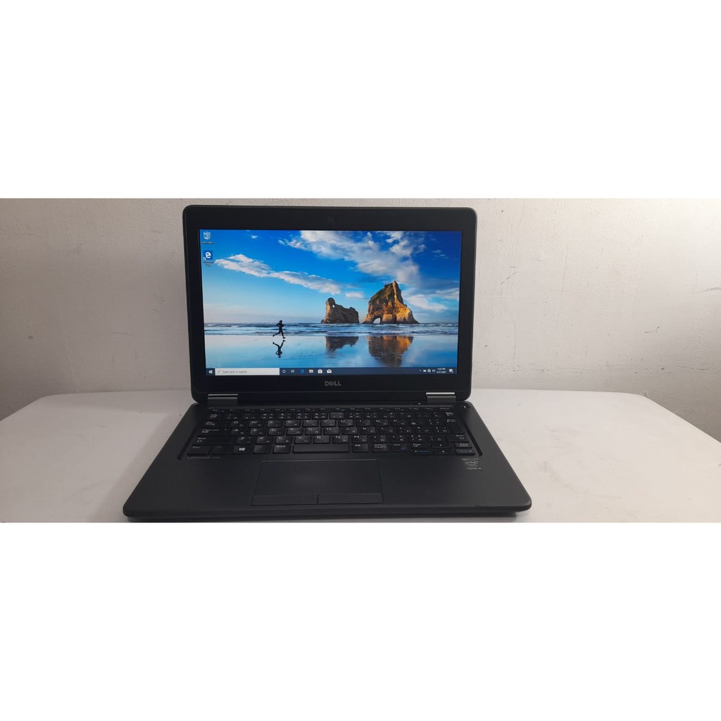 uLtrabook Dell Latitude 7250 - Slim dan elegan