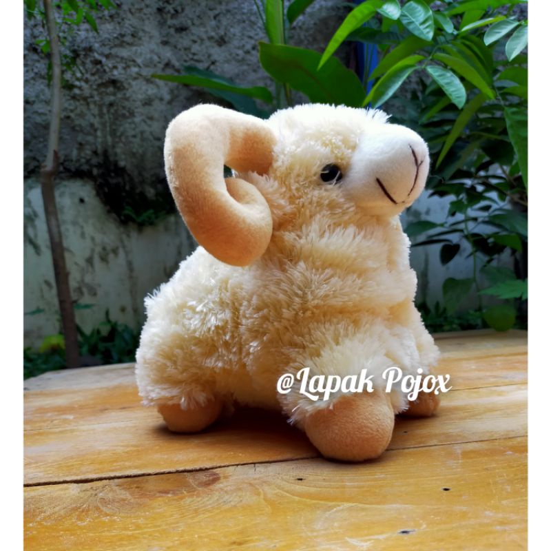 Boneka Domba Tanduk Murah size S