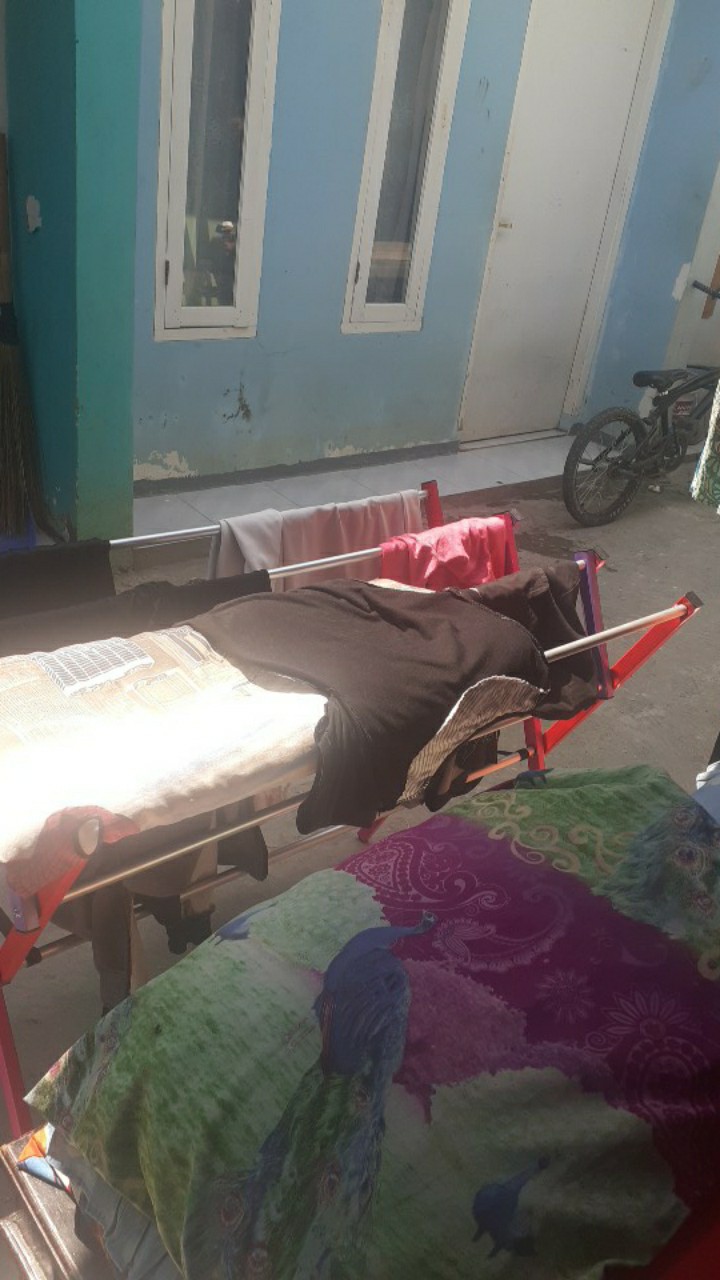 Jemuran Handuk Mini 100cm