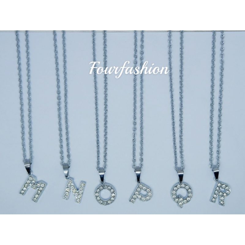 Fourfashion Kalung Dewasa Liontin Huruf/Inisial Rhodium Silver Kekinian