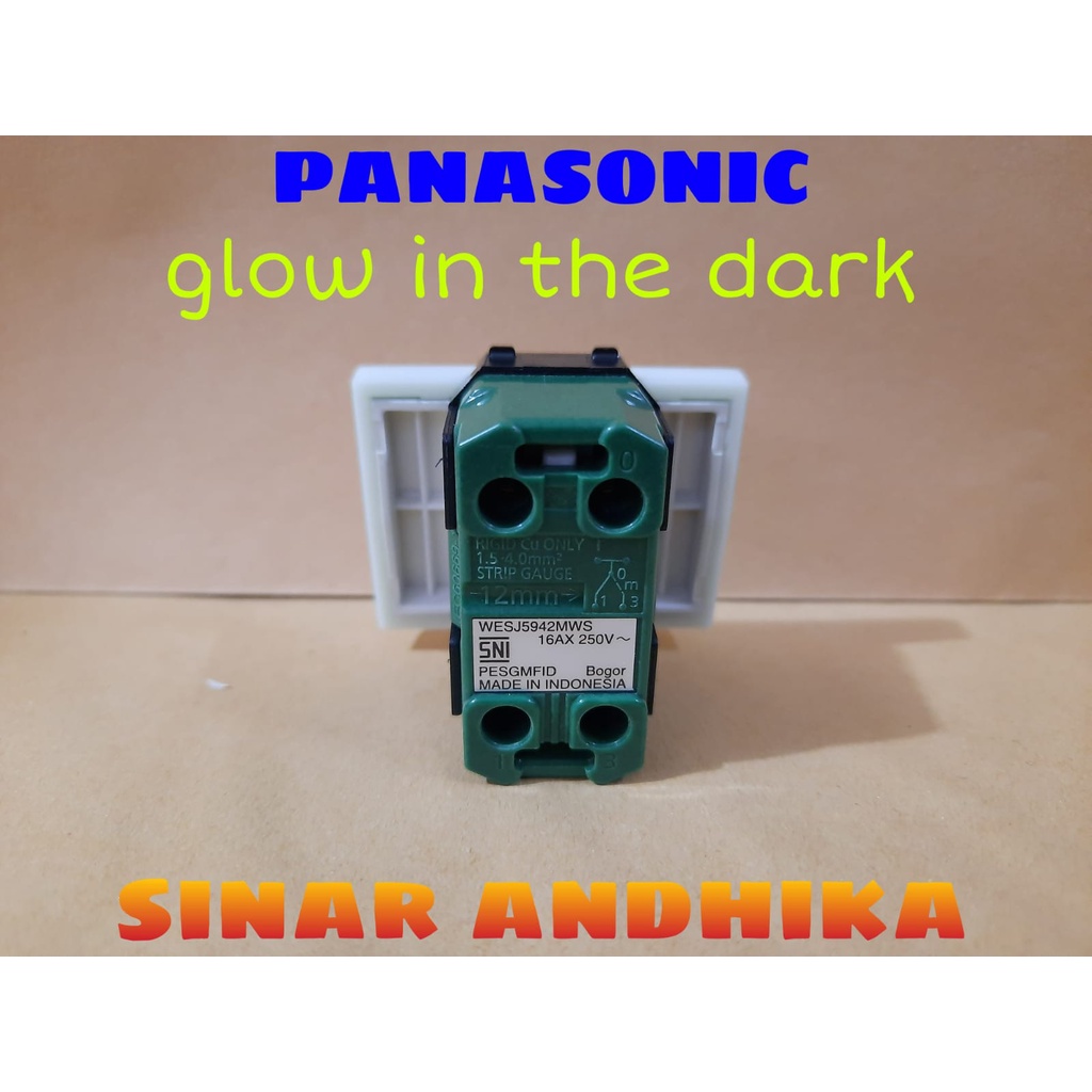 MATA SAKLAR LEBAR 2 ARAH SILVER ECO C STYLE E PANASONIC WESJ 5942MWS