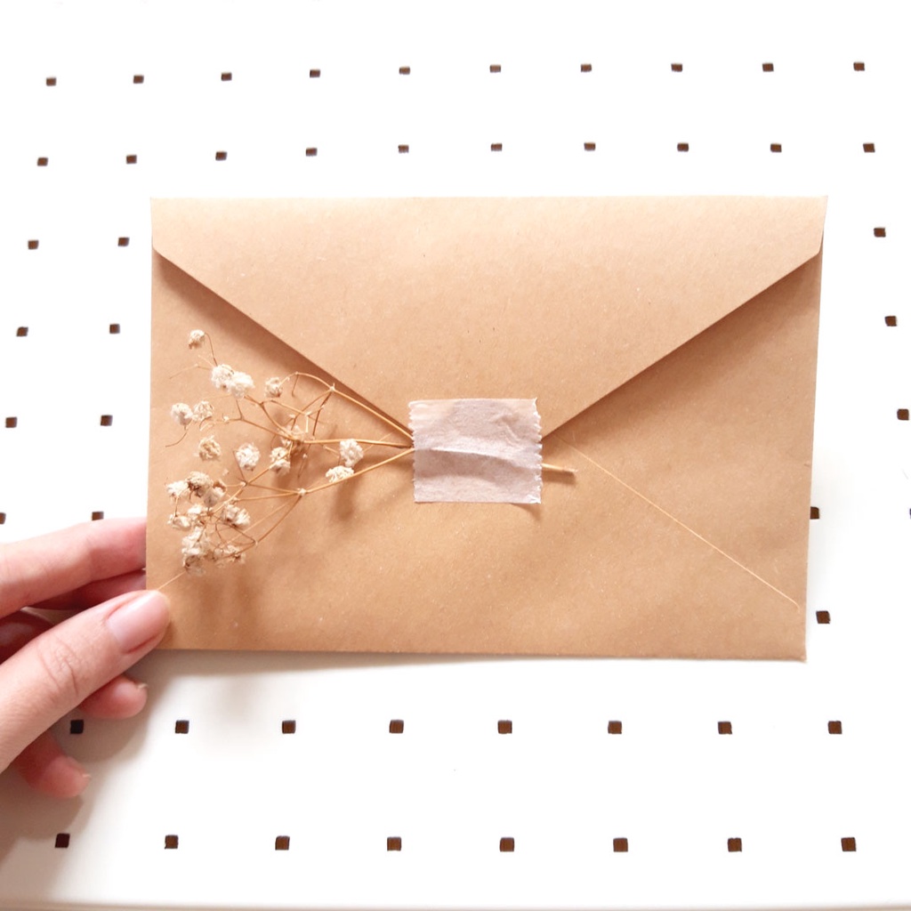 

Amplop kosong kraft paper organic vintage rounded ukuran postcard