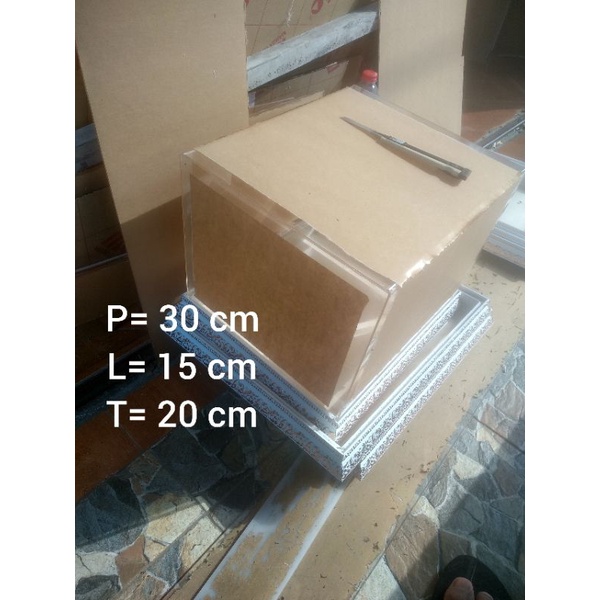 Kotak Seserahan Akrilik Medium
