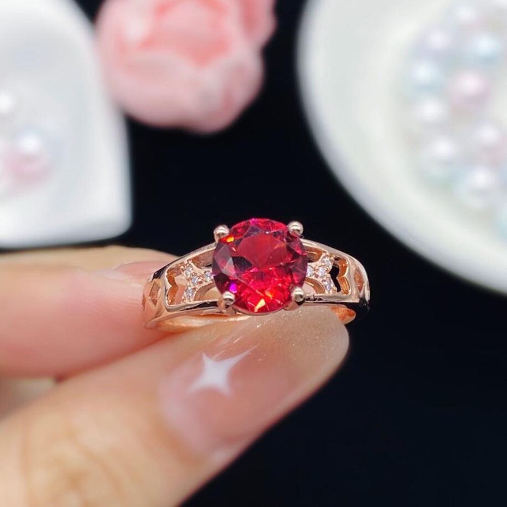 Cincin Berlian Ruby Zircon Merah Bahan Titanium Steel Untuk Wanita