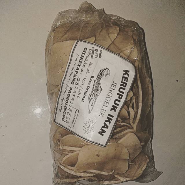 

Krupuk ikan khas pulau Gili ketapang