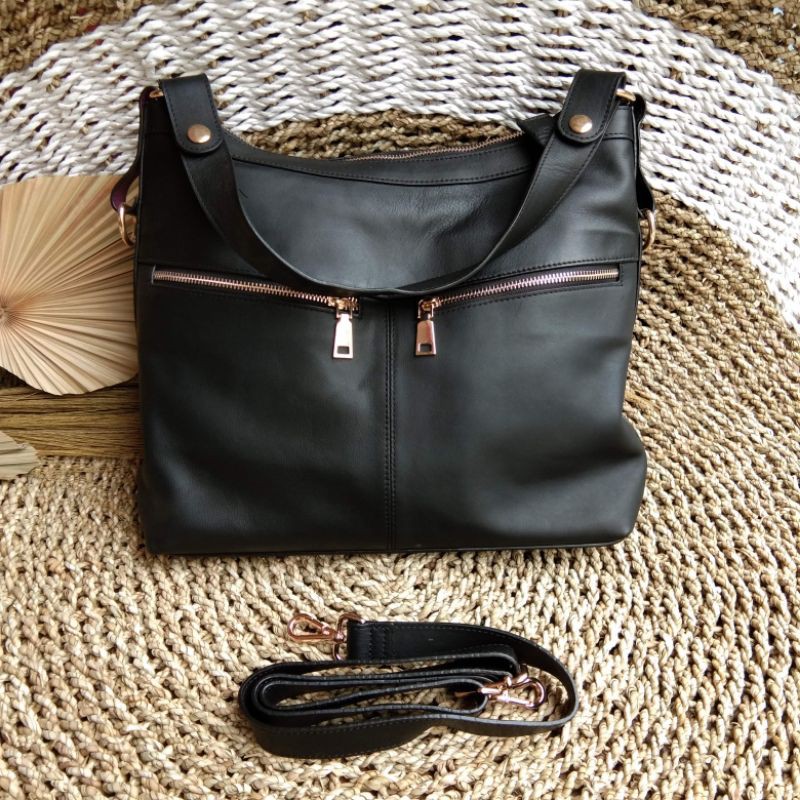 Tas kulit selempang atau jinjing wanita