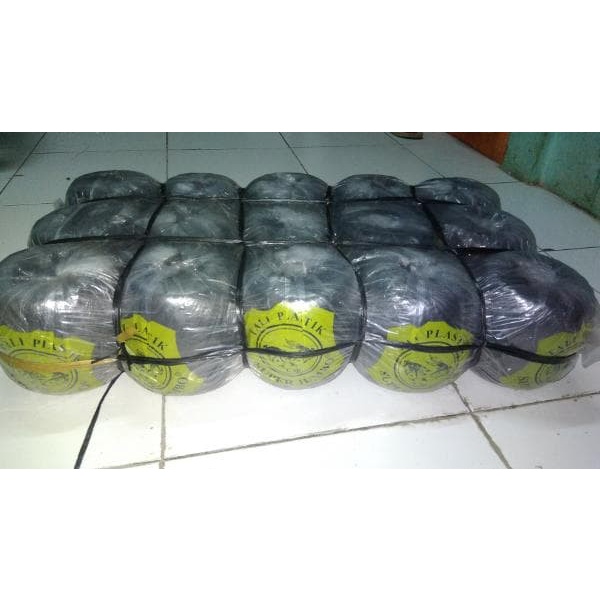 

Star Tali Rafia Tebal Dan Kuat Untuk Pengikatan Kardus Packing Trendi