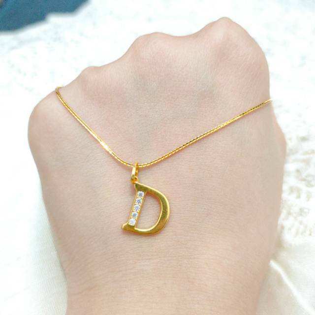 Kalung Nagita Huruf D Model Terbaru Ubs Alpha Blink Carendelano Shopee Indonesia