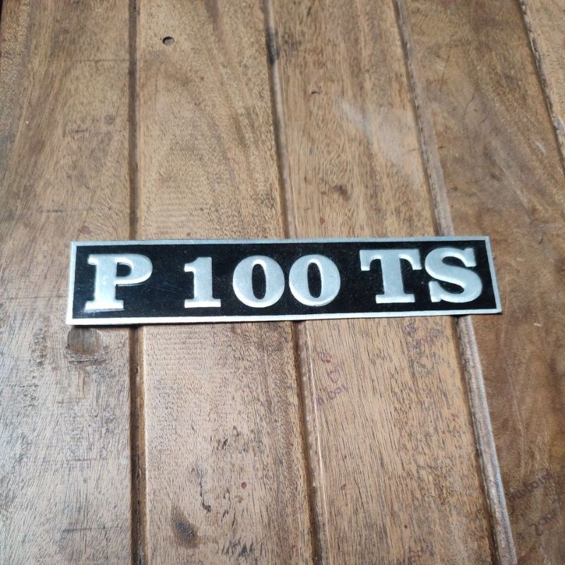 EMBLEM TEPONG VESPA PTS EMBLEM VESPA P100TS PTS 100 VESPA SPESIAL SMALLFRAME