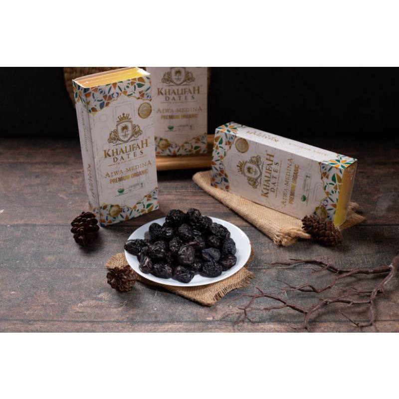 

Kurma Ajwa Premium Organik Khalifah Dates 500 Gr