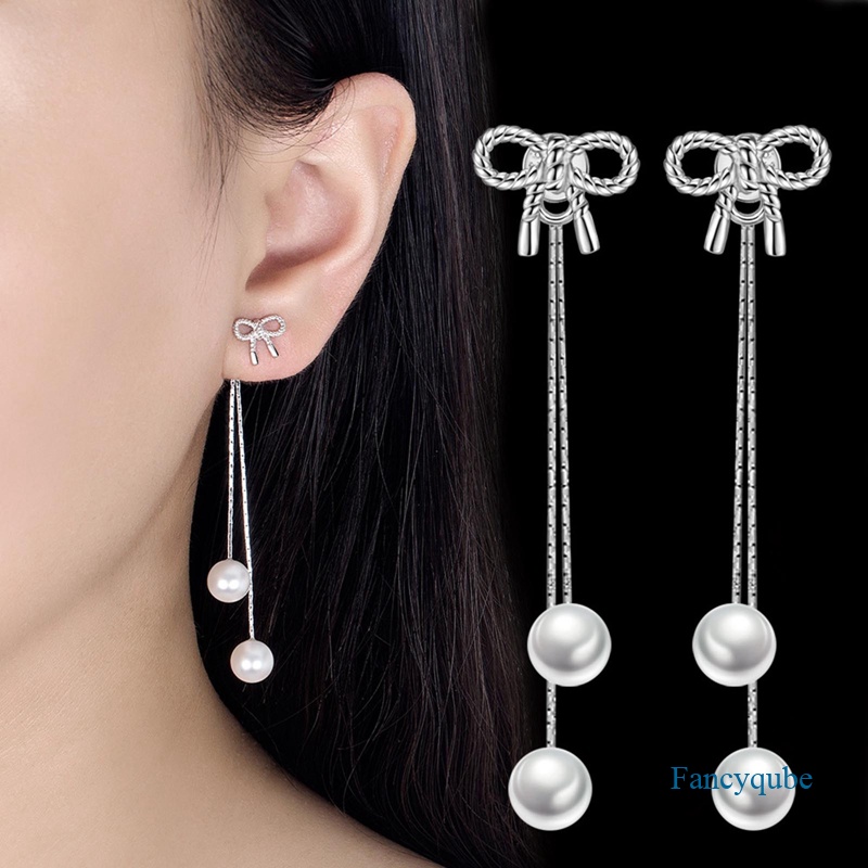 Anting Rumbai Bentuk Ikatan Simpul Geometris Aksen Kristal Kubik Zirkonia Warna Perak Gaya Korea Untuk Wanita