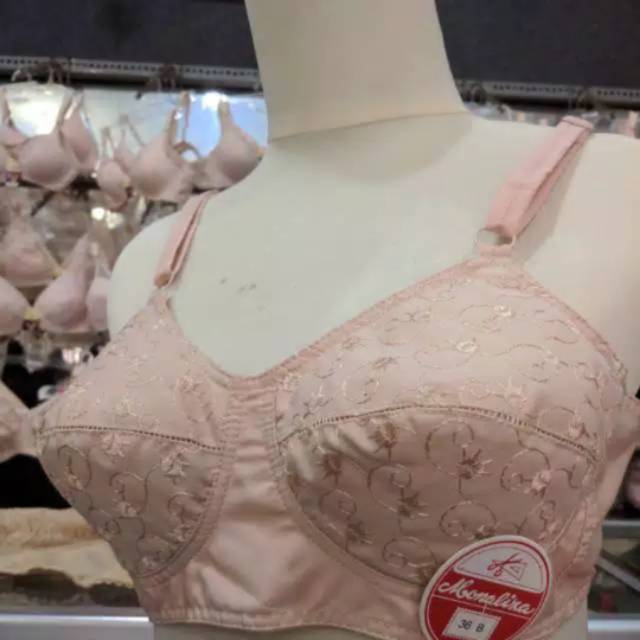 BH BRA MONALISA KATUN ASLI |  BH BRA MONALIZA  KATUN ADA SIZE 42 DAN 44 UK.42 dan 44 B