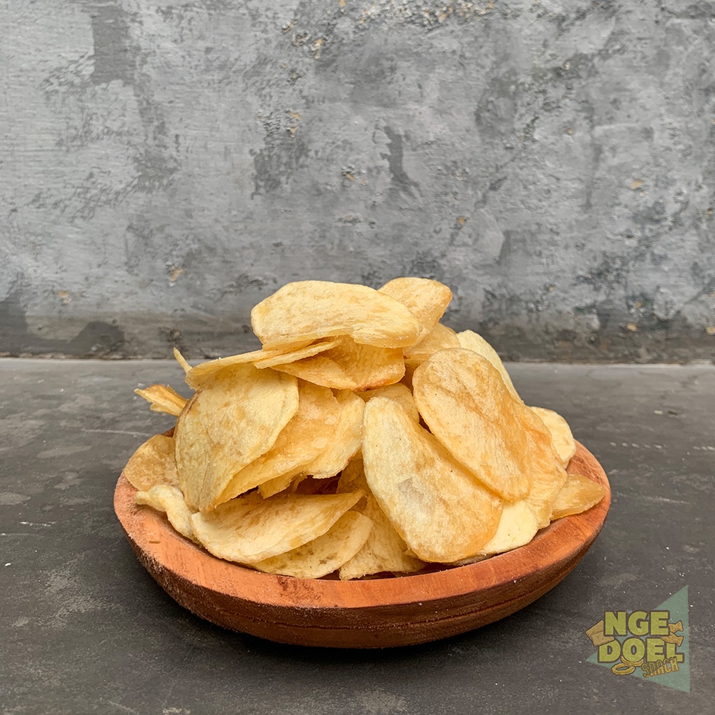 

Keripik Kentang / Keripik Kentang Keju Ngedoel