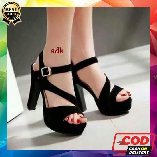 Sendal Ibu2 Sandal Hils Ibu Ibu Murah Haihils Terbaru 2021 Haihil Kond Cafana Sandal High Heels Wani