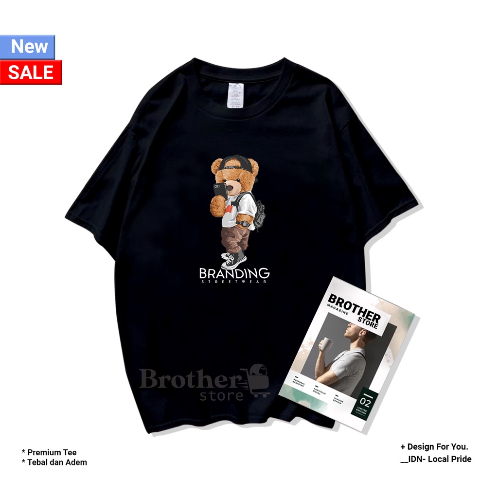 BROTHERSTORE - Kaos Distro Pria - KAOS COWOK CEWEK - Kaos Kata Kata - Branding Bear Text PUTIH Premium