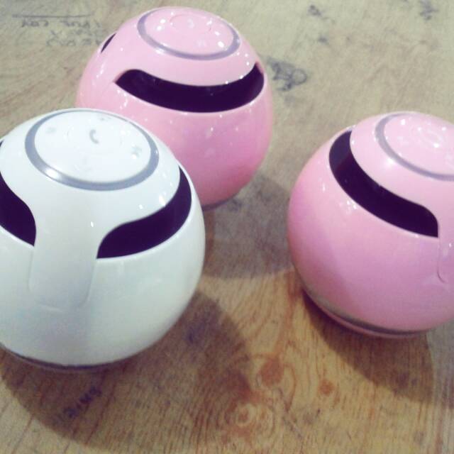 Speker bluetooth