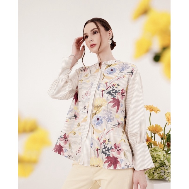 Benang Jarum Romantic Garden With Mandarin Colar Size S