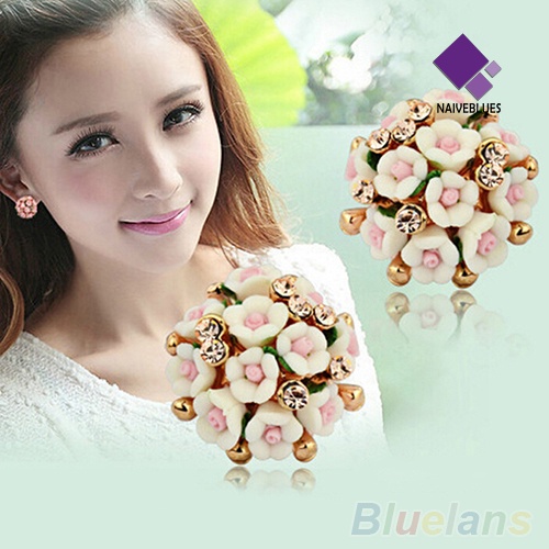 Anting Stud Klip Berlian Imitasi Dazzling Untuk Wanita