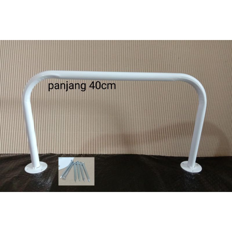 GANTUNGAN BAJU DINDING GANTUNGAN BAJU BESI TEMBOK