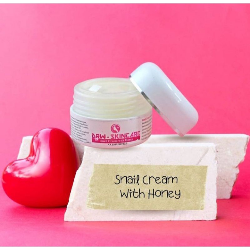 SNAIL CREAM WITH HONEY