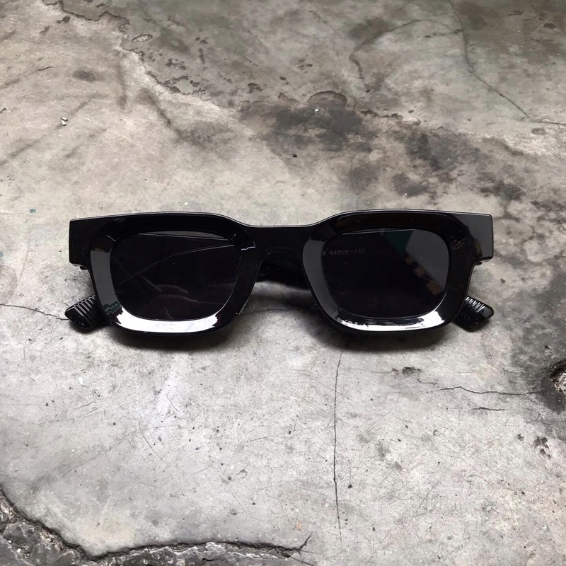 GLASSES - SMALL BOLDIE BLACK