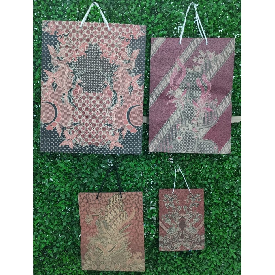 

Paper Bag Batik / Tas Kertas - 4 Ukuran