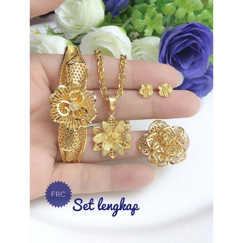 set perhiasan emas 24k