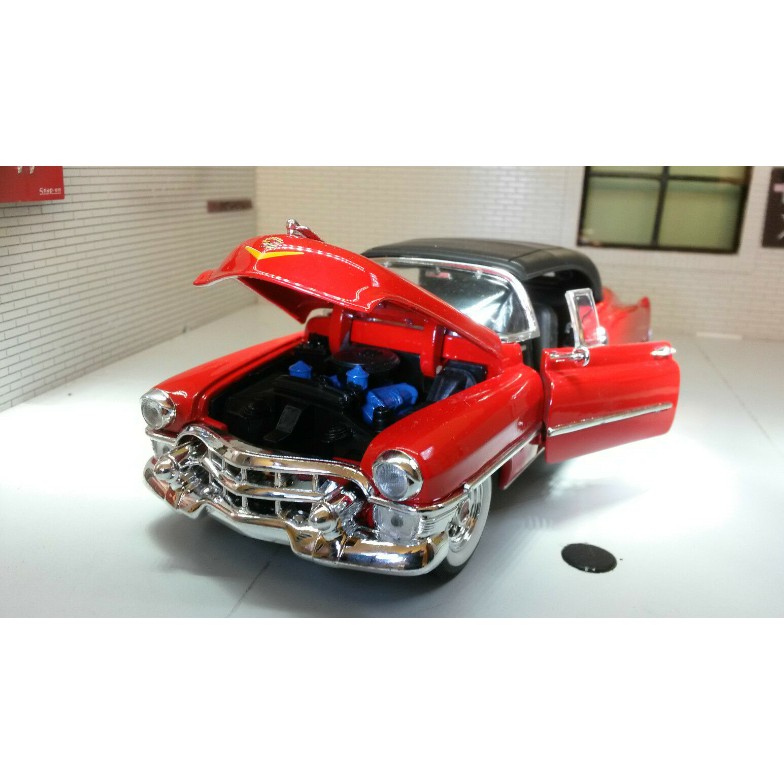 Diecast Mobil Klasik Cadillac Eldorado 1953 Welly Nex Skala 24