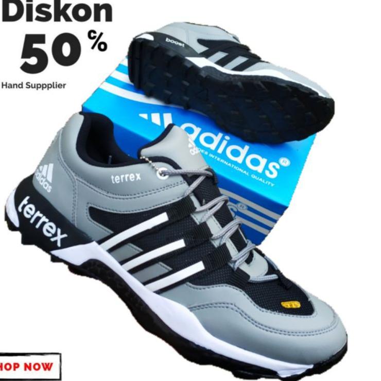 TERLARIS SEPATU VOLLY TERBARU ADIDAS_ TERREX BOOTS / SNEAKERS PRIA KEREN KEKINIAN/ ALAS KAKI KARET V