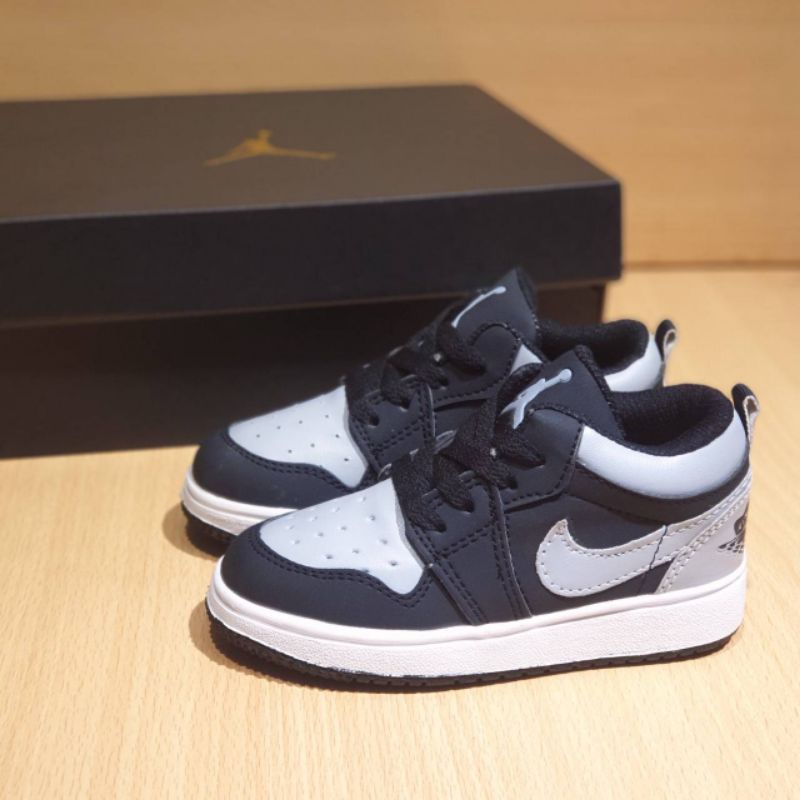 SEPATU JORDAN LOW ANAK SEPATU SEKOLAH ANAK LAKI LAKI PREMIUM HIGH QUALITY SEPATU ANAK JORDAN SEPATU ANAK NIKE KADO